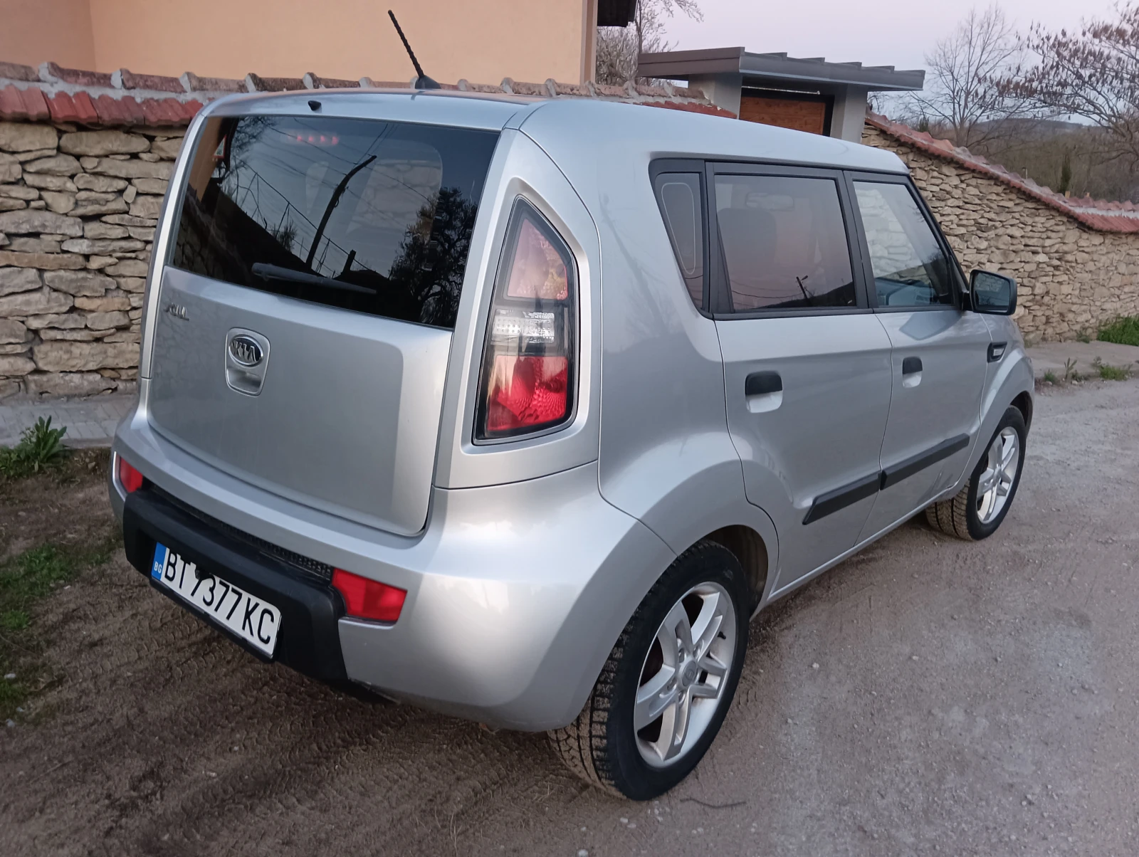 Kia Soul, снимка 3 - Автомобили и джипове - 53682187