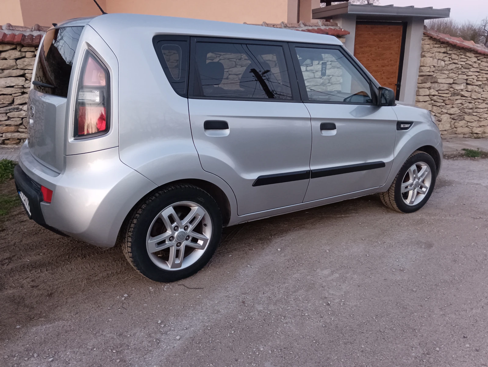 Kia Soul, снимка 5 - Автомобили и джипове - 53682187