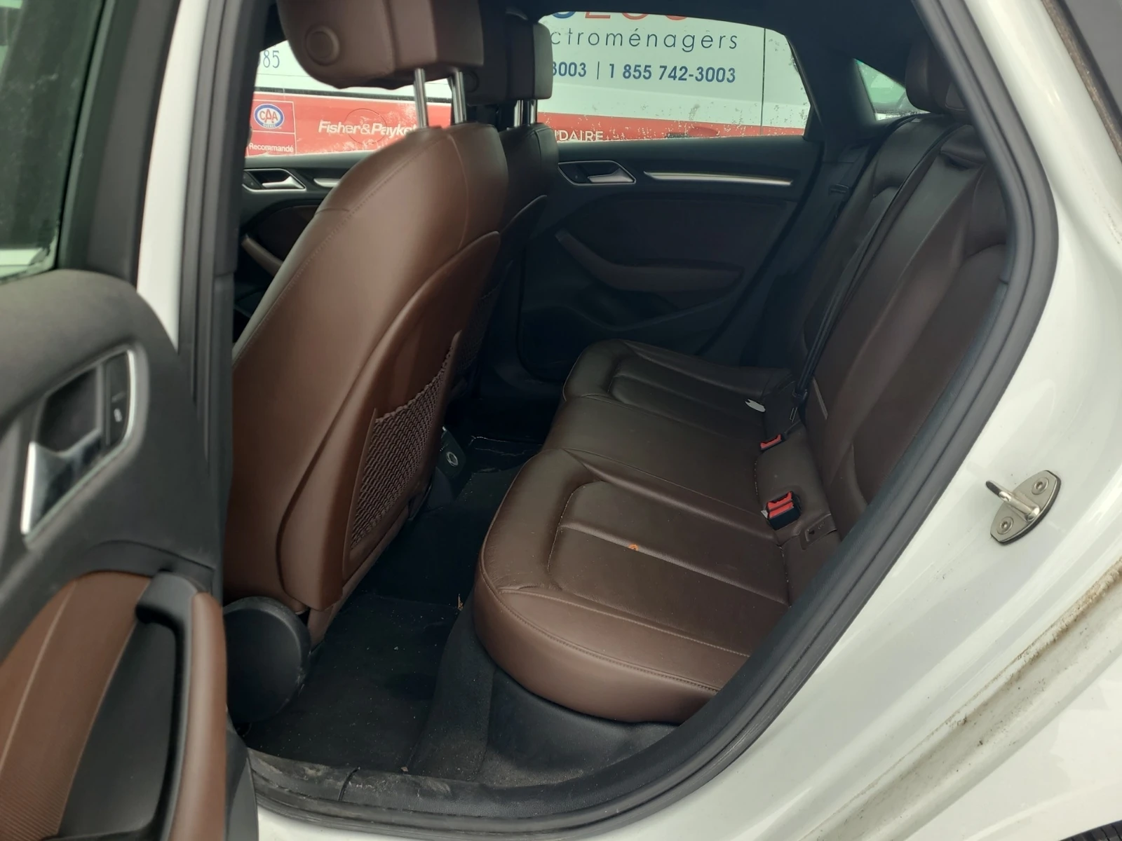 Audi A3 * PROGRESSIV * CARFAX * БЕЗ ПЪРВОНАЧАЛНА ВНОСКА, снимка 11 - Автомобили и джипове - 53720505