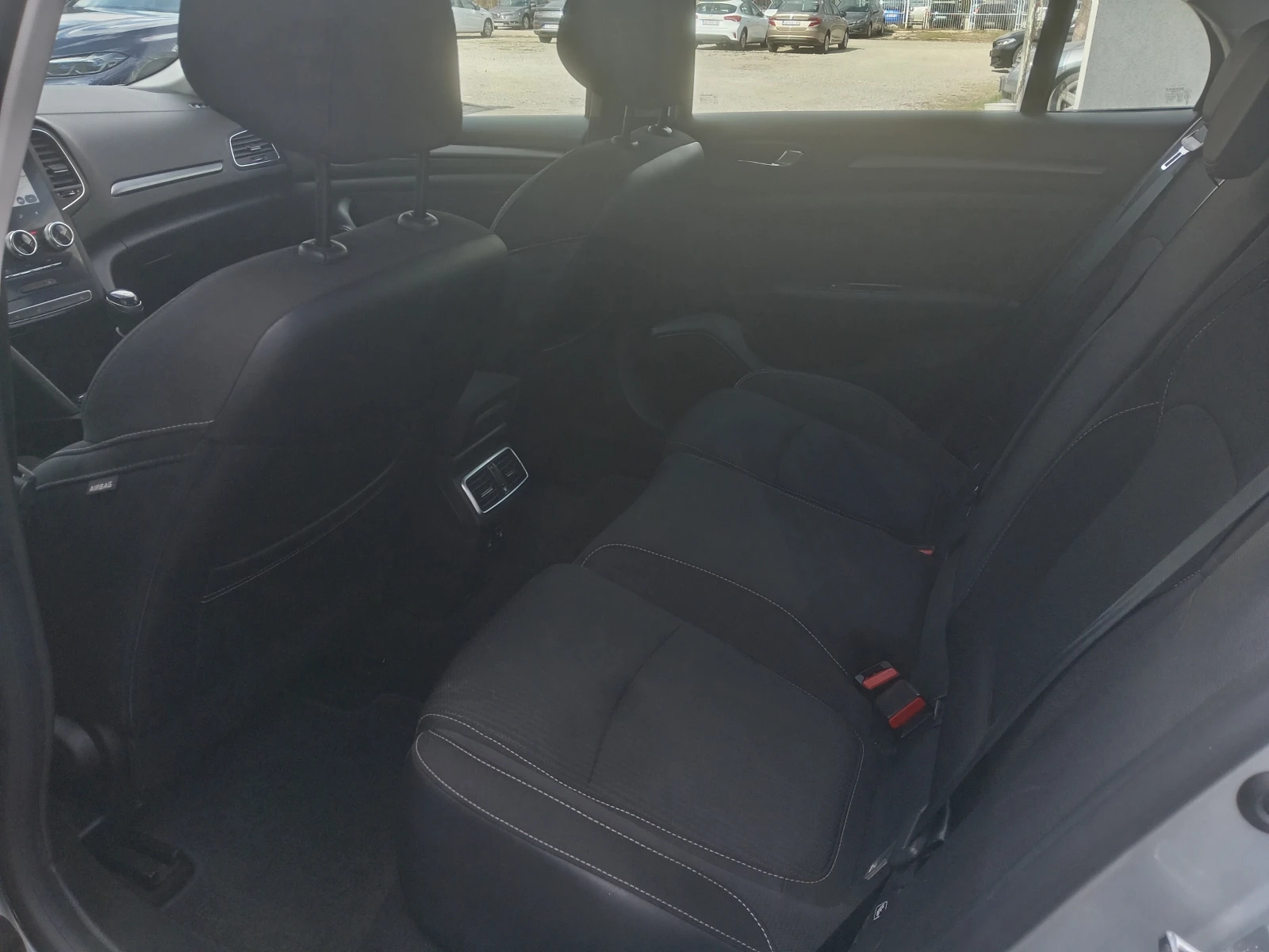 Renault Megane Tce 140, снимка 8 - Автомобили и джипове - 53982751