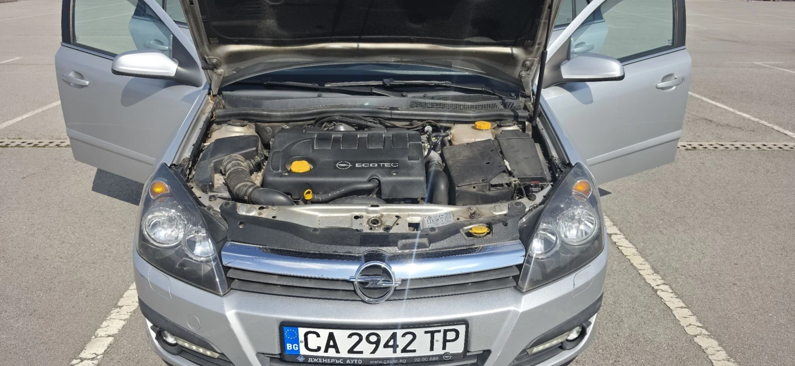 Opel Astra, снимка 8 - Автомобили и джипове - 54580211
