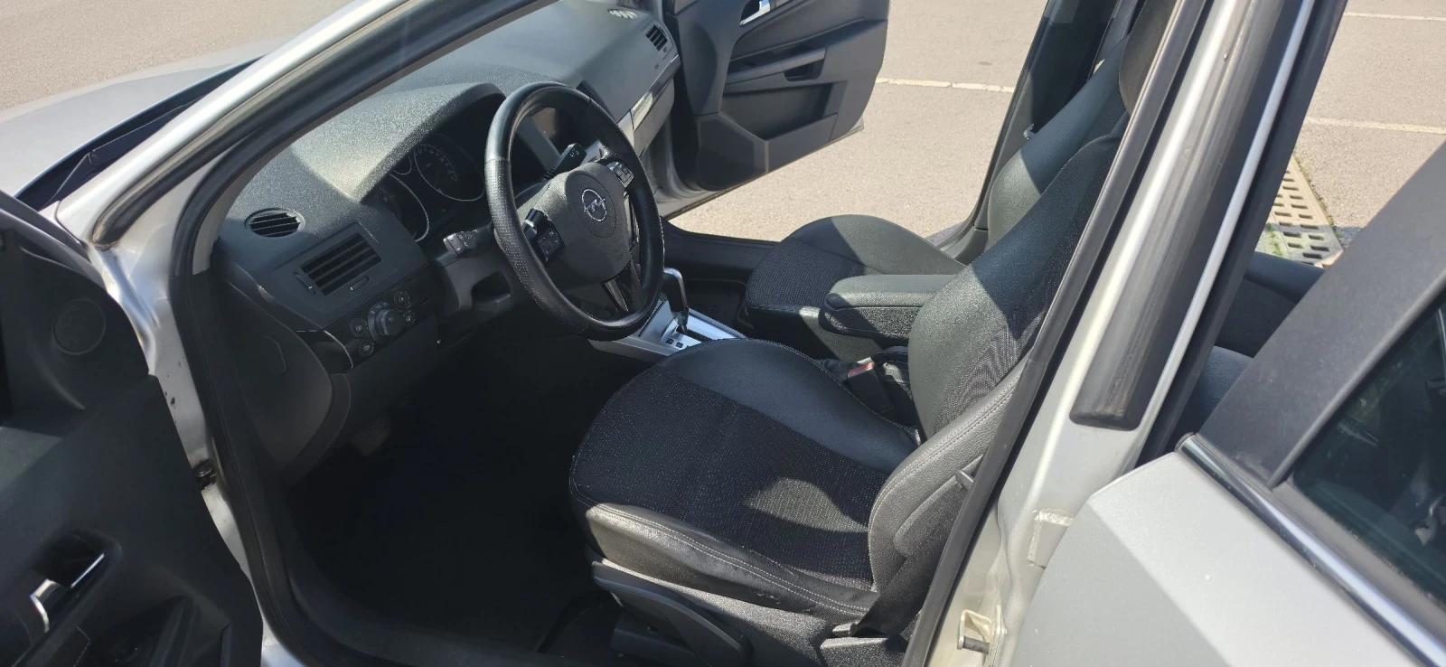 Opel Astra, снимка 17 - Автомобили и джипове - 54580211
