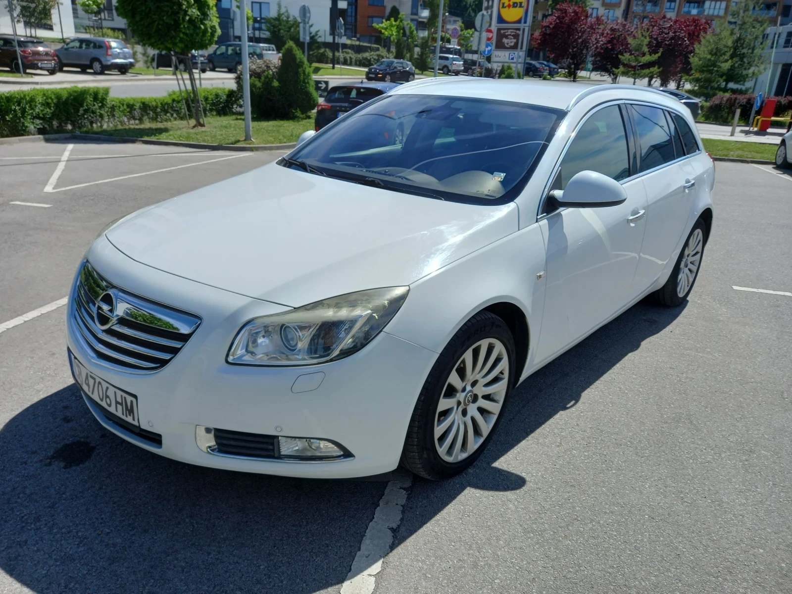 Opel Insignia 2.0 CDTI // 4х4, снимка 2 - Автомобили и джипове - 54736742