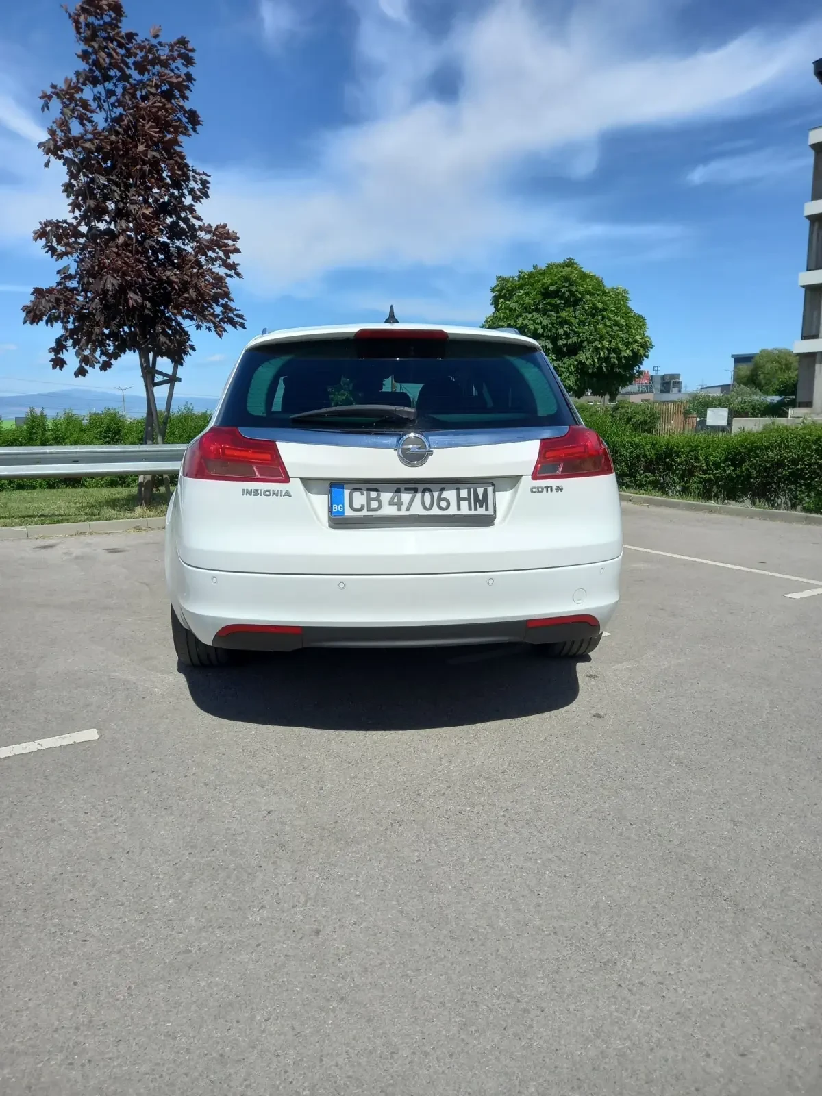 Opel Insignia 2.0 CDTI // 4х4, снимка 3 - Автомобили и джипове - 54736742