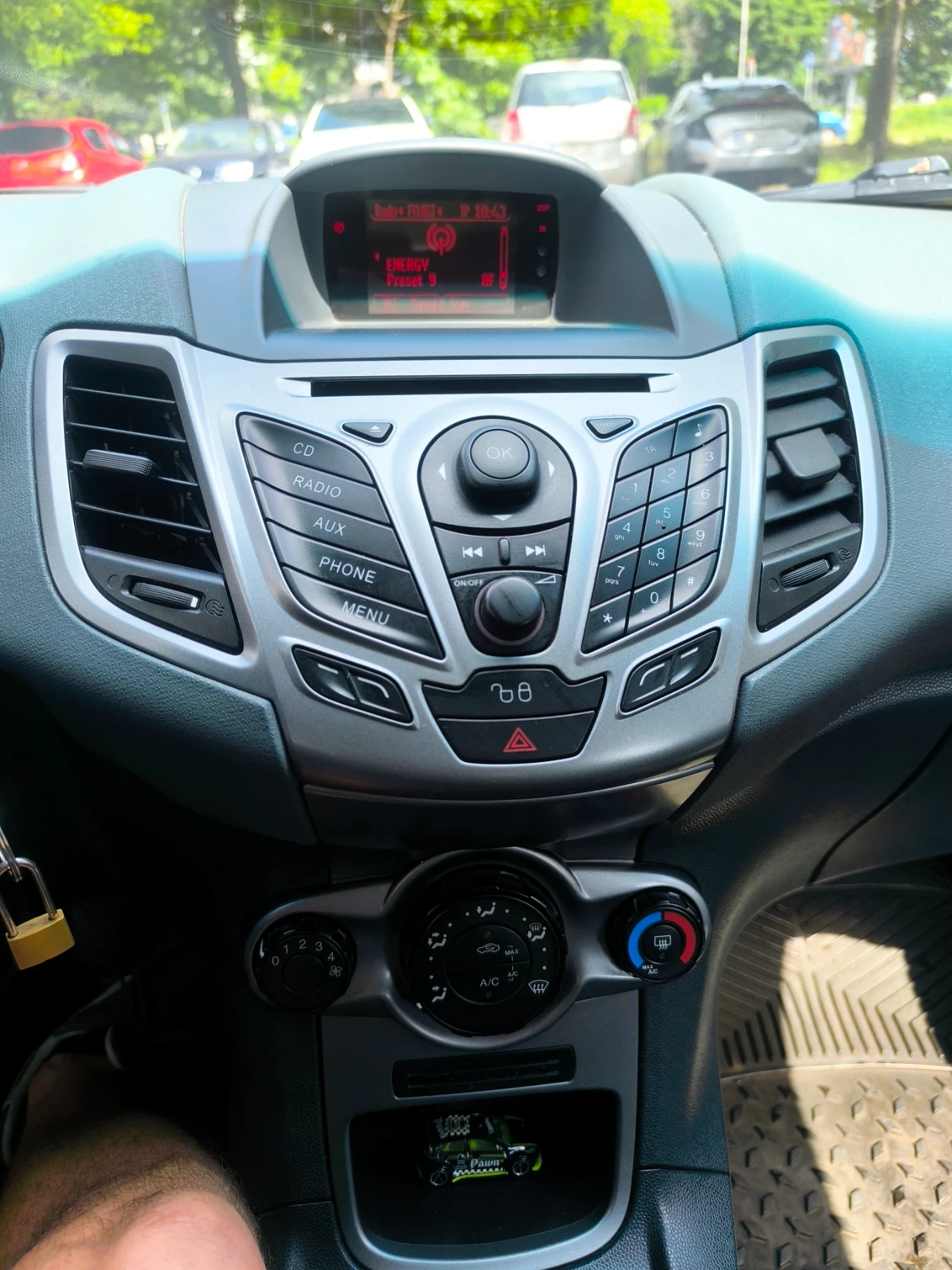 Ford Fiesta, снимка 5 - Автомобили и джипове - 54747555