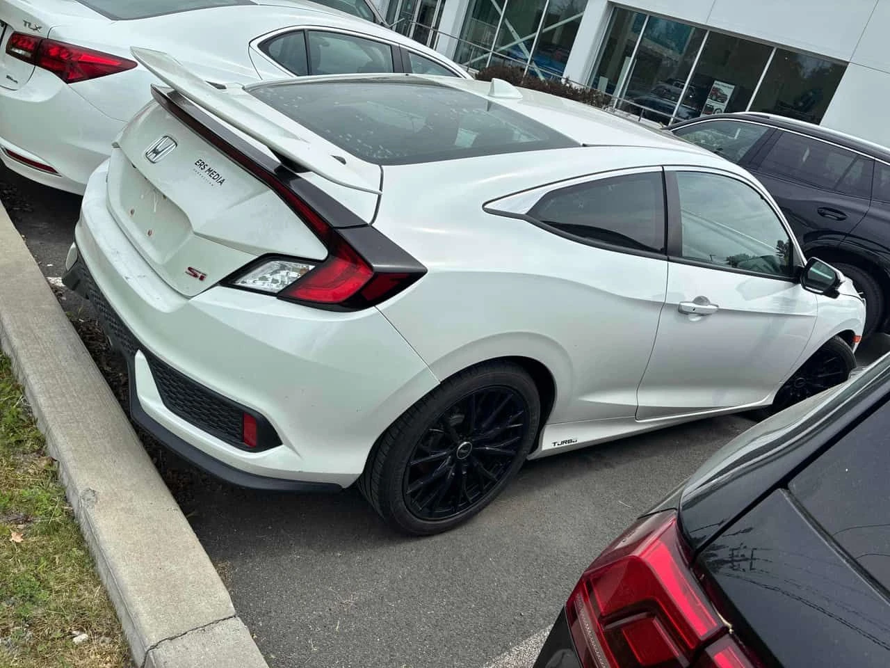Honda Civic * Si * CARFAX * ЦЕНА ДО БГ, снимка 3 - Автомобили и джипове - 54869382