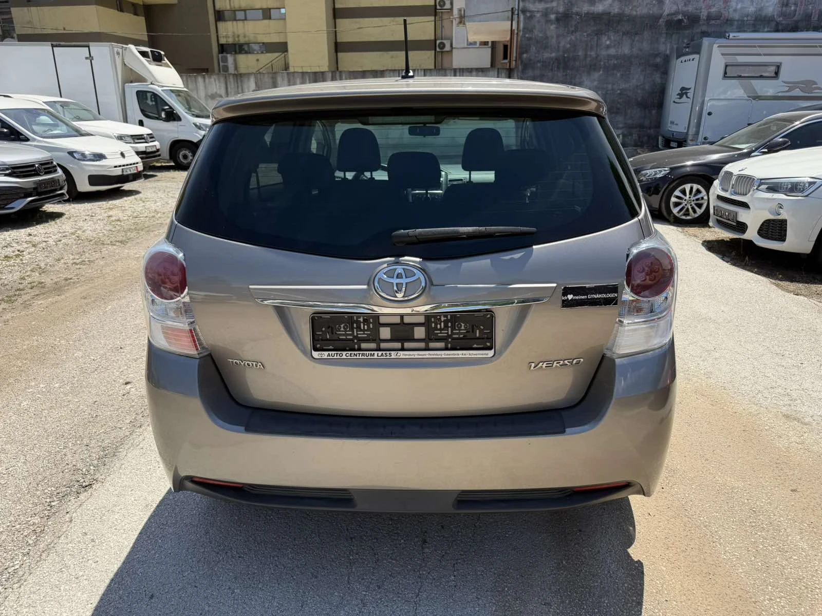 Toyota Verso 1.6 D4D КАМЕРА.НАВИ.ПОДГРЕВ., снимка 16 - Автомобили и джипове - 55281916