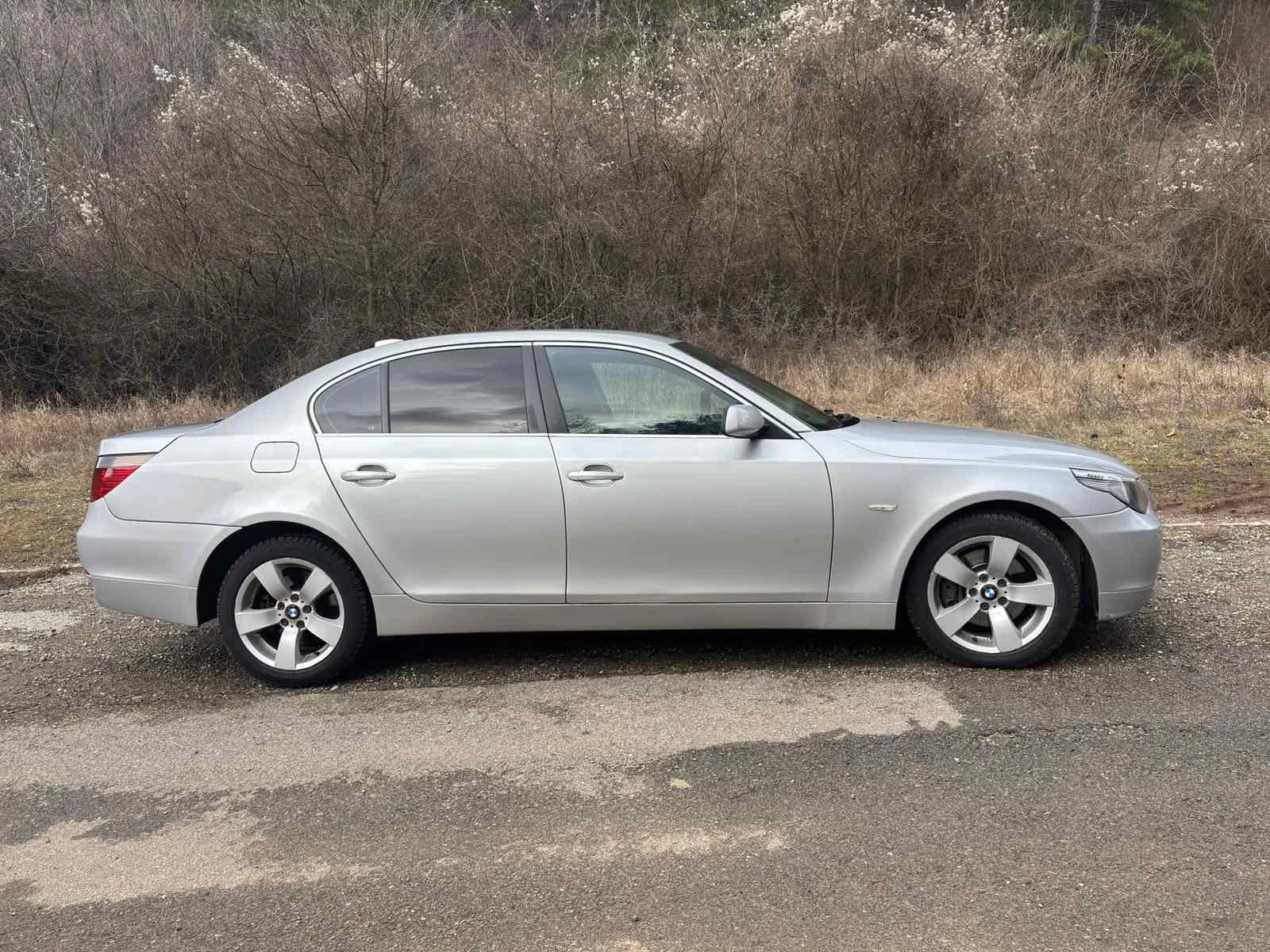 BMW 530 530xd, снимка 2 - Автомобили и джипове - 55570437
