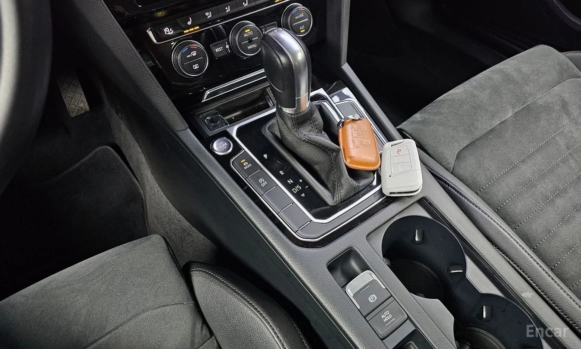 VW Passat, снимка 9 - Автомобили и джипове - 55830979