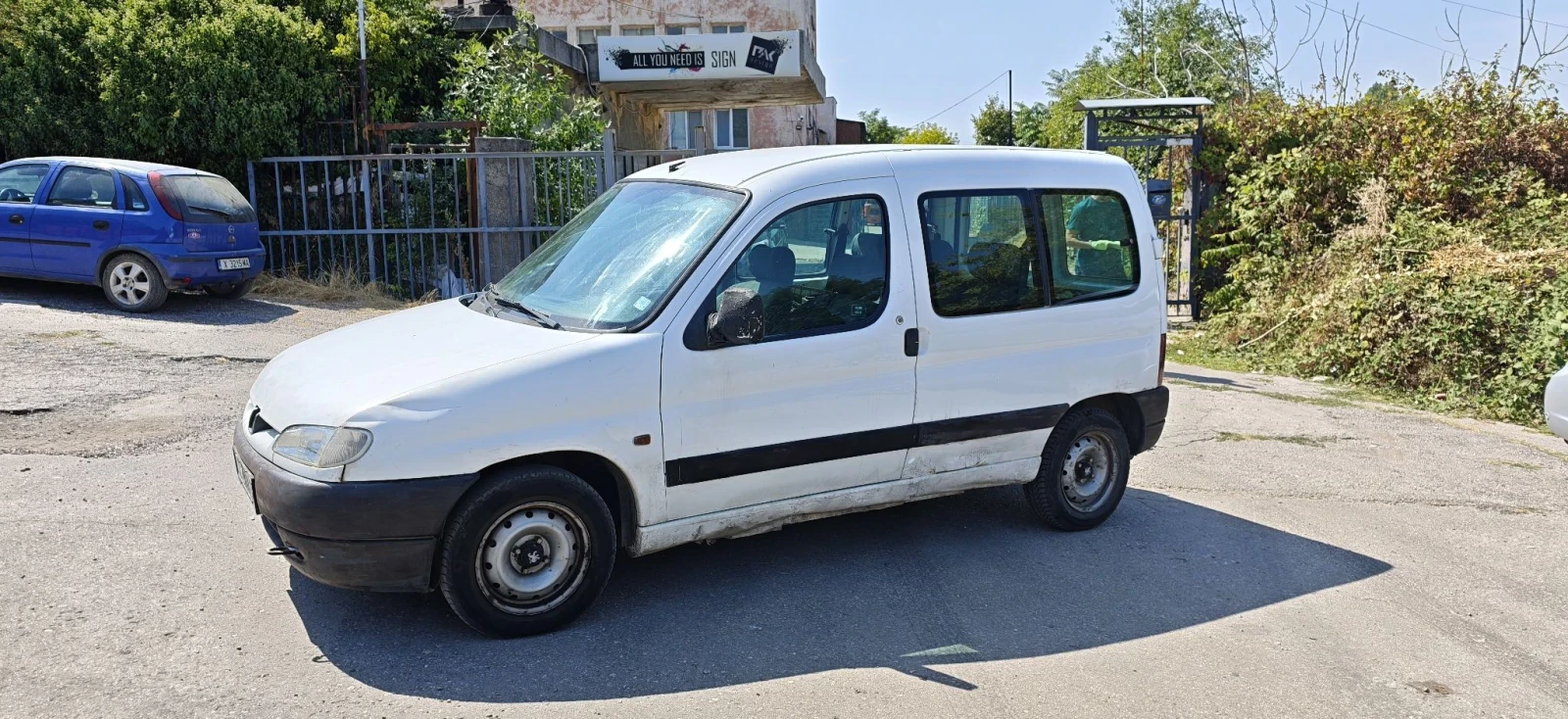 Peugeot Partner 5 местна