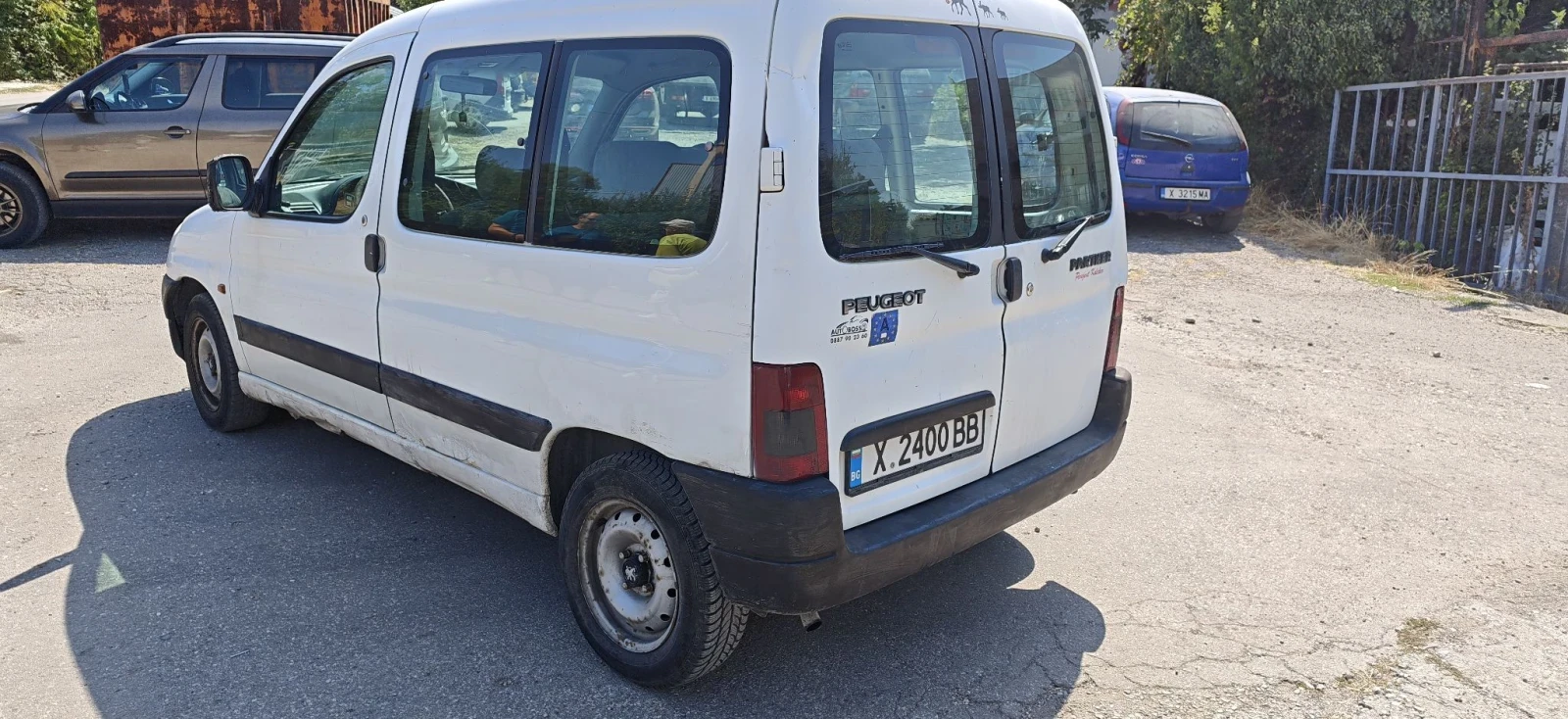 Peugeot Partner 5 местна, снимка 7 - Автомобили и джипове - 55899272