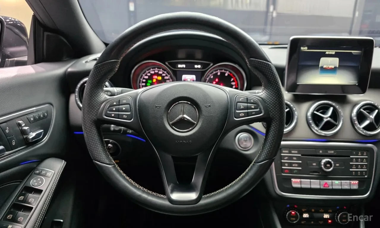Mercedes-Benz CLA 250 4MATIC | АВТОФИНАНСИРАНЕ | ЦЕНА ДО БЪЛГАРИЯ, снимка 13 - Автомобили и джипове - 56155966