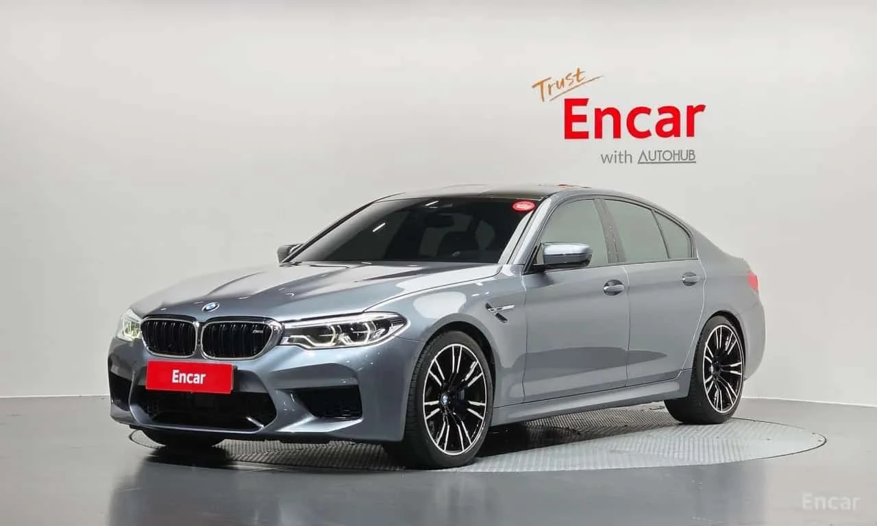 BMW M5 * Sedan * 360 КАМЕРИ * ФИКСИРАНА ЦЕНА ДО БЪЛГАРИЯ 