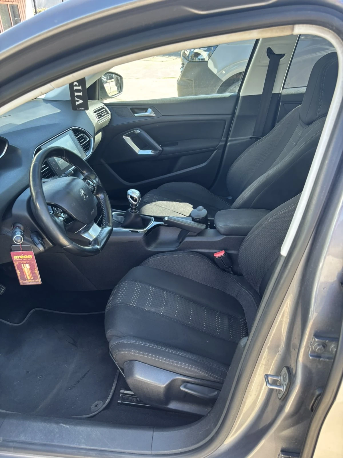 Peugeot 308 Peugeot 308 1.6 BlueHDi, 120 �.�., EURO 6, ����� � | Mobile.bg � ����������� 10