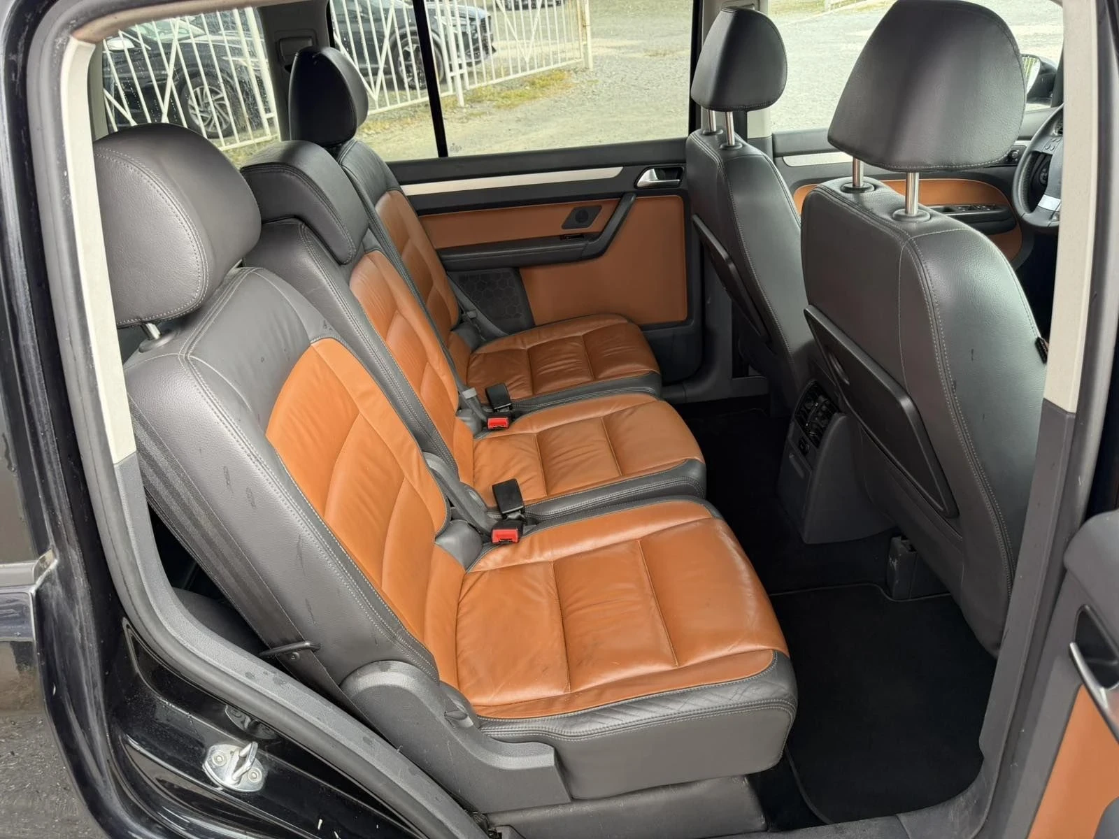 VW Touran HIGHLINE / 6+ 1 / ��������� / �������� | Mobile.bg � ����������� 13