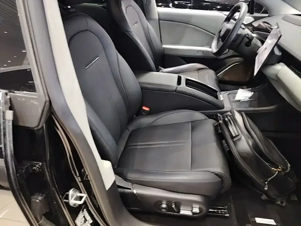 Zeekr 7 GT AWD 75 kWh, снимка 12 - Автомобили и джипове - 56707402
