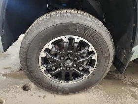 Toyota Tundra LIMITED CREW CAB SHORT BED * CARFAX * Без инцидент, снимка 15