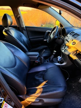 Toyota Rav4 2.2, снимка 10