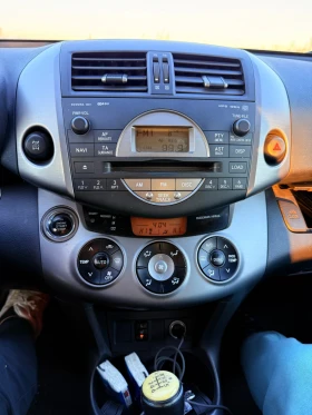 Toyota Rav4 2.2, снимка 12