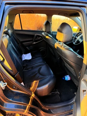 Toyota Rav4 2.2, снимка 9