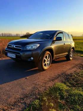 Toyota Rav4 2.2, снимка 2