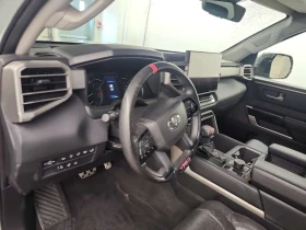 Toyota Tundra LIMITED CREW CAB SHORT BED * CARFAX * ��� �������� | Mobile.bg � ����� ������ 7