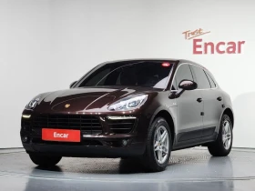 ������ Porsche Macan