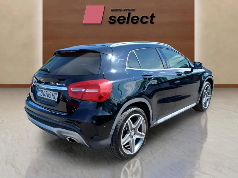 Mercedes-Benz GLA 250 2.0i, снимка 2 - Автомобили и джипове - 48093430