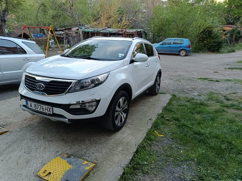 Kia Sportage, снимка 9 - Автомобили и джипове - 48509851