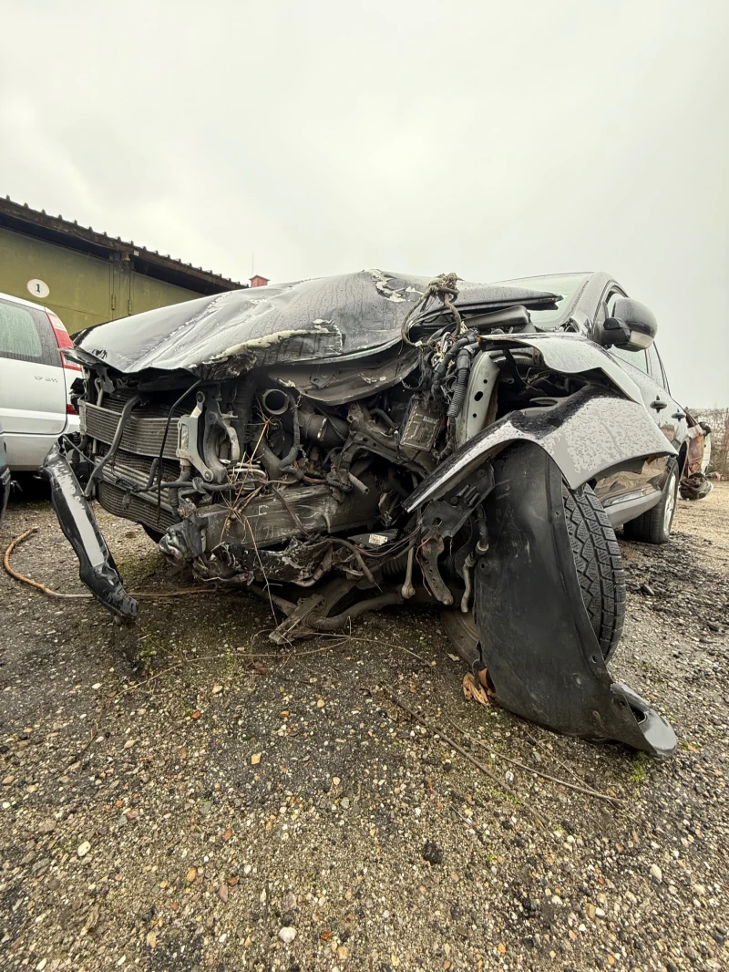 VW Touareg 3.0 TDI, снимка 5 - Автомобили и джипове - 52312345