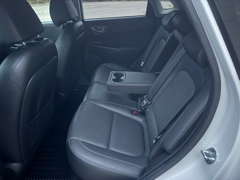 Hyundai Kona PREMIUM 64KWh/FEISLIFT/SOH100%/TERMOPOMPA/, снимка 10 - Автомобили и джипове - 52885952