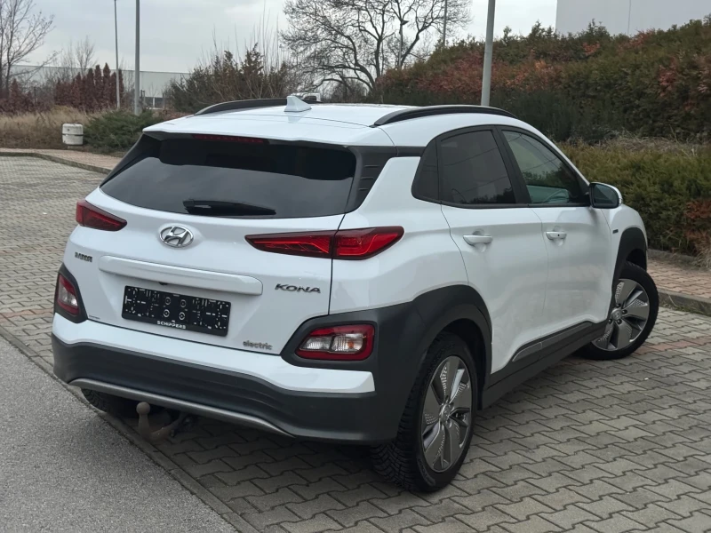 Hyundai Kona PREMIUM 64KWh/FEISLIFT/SOH100%/TERMOPOMPA/, снимка 3 - Автомобили и джипове - 52885952