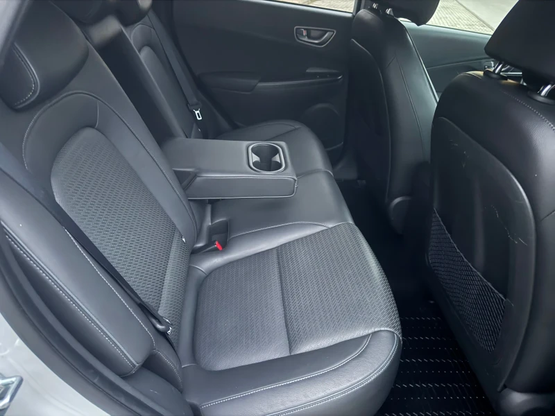 Hyundai Kona PREMIUM 64KWh/FEISLIFT/SOH100%/TERMOPOMPA/, снимка 11 - Автомобили и джипове - 52885952