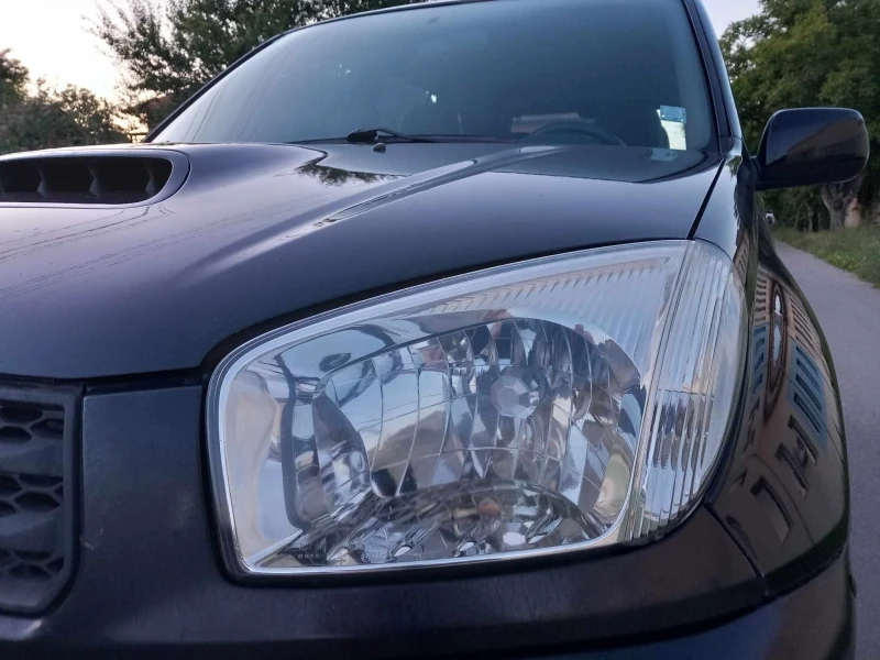 Toyota Rav4, снимка 17 - Автомобили и джипове - 53008540