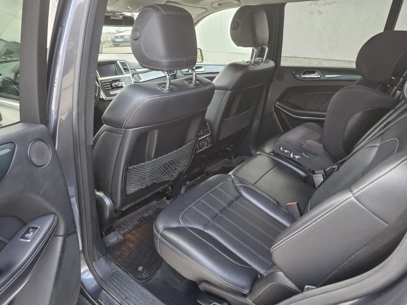 Mercedes-Benz GL 450 AMG / Soft Close / Airmatic / Harman Kardon, снимка 9 - Автомобили и джипове - 53087140