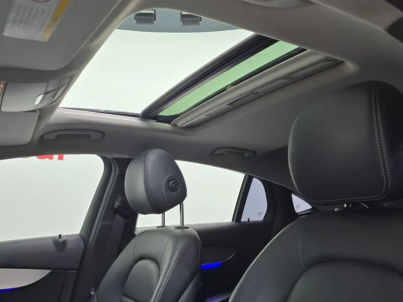 Mercedes-Benz GLC 220  D 4MATIC COUPE, снимка 16 - Автомобили и джипове - 55278286