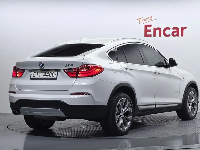 BMW X4 2.0d xDrive - САМО 30% АВАНС, снимка 2 - Автомобили и джипове - 56069865