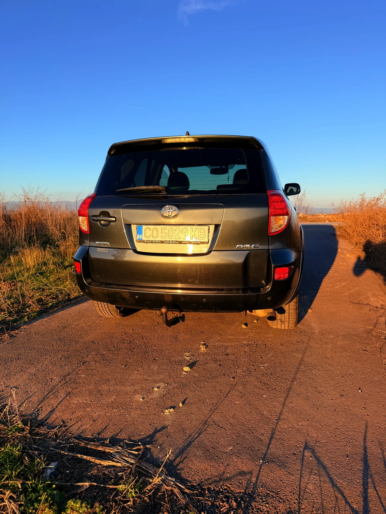 Toyota Rav4 2.2 - изображение 7