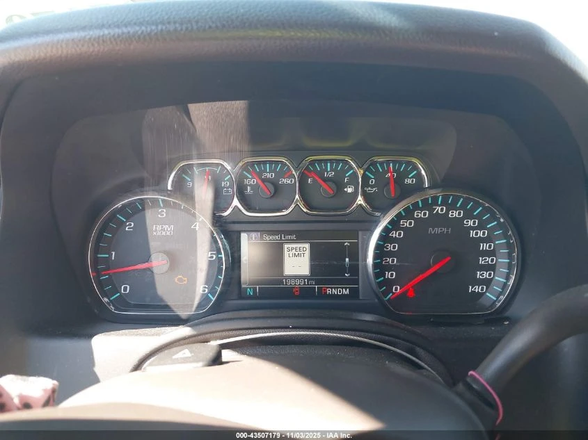 Chevrolet Suburban 5.3L V-8 DI, VVT, 355HP 4X2 Drive | Mobile.bg � ����������� 14