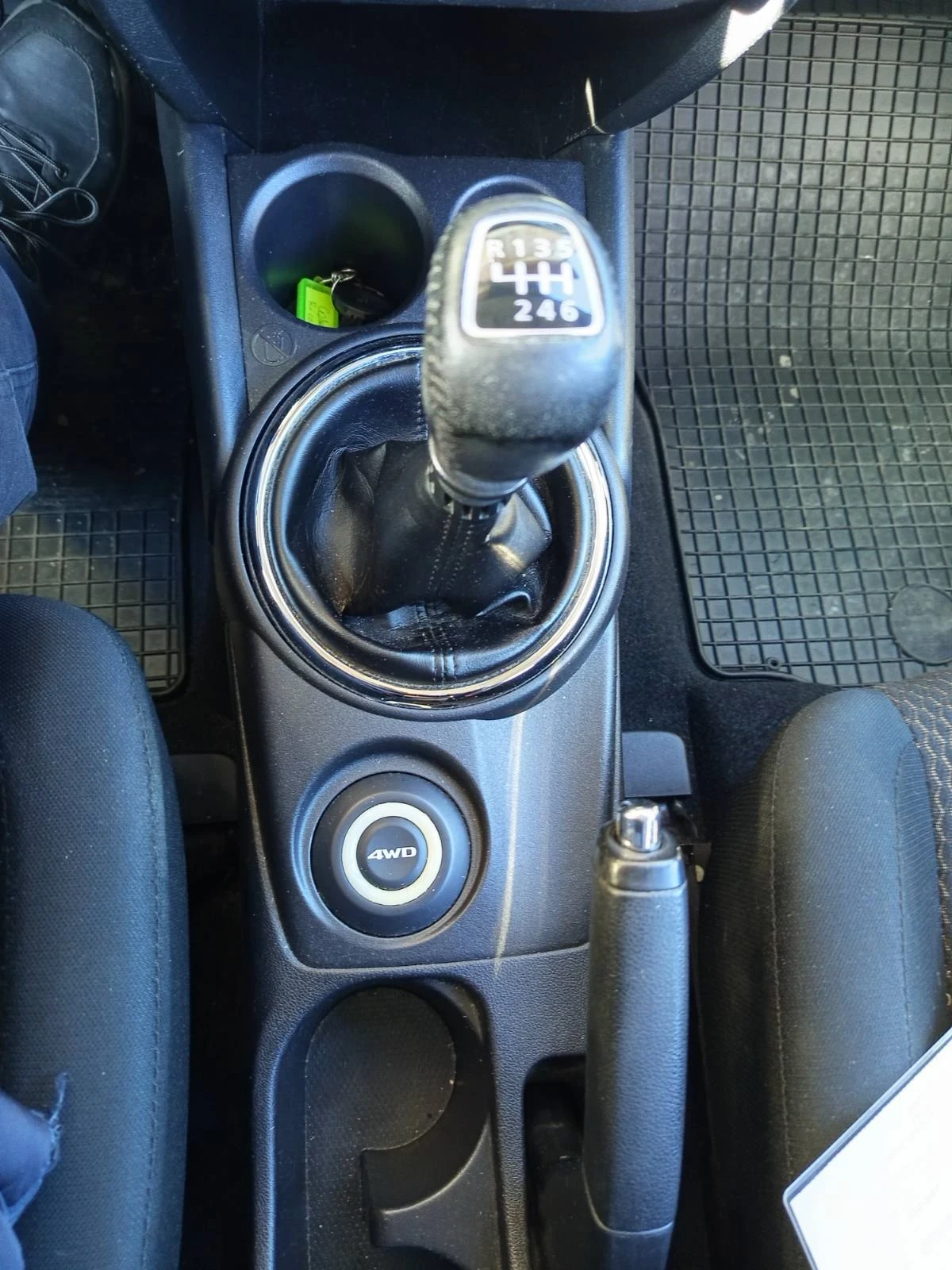 Mitsubishi ASX, снимка 10 - Автомобили и джипове - 54285758