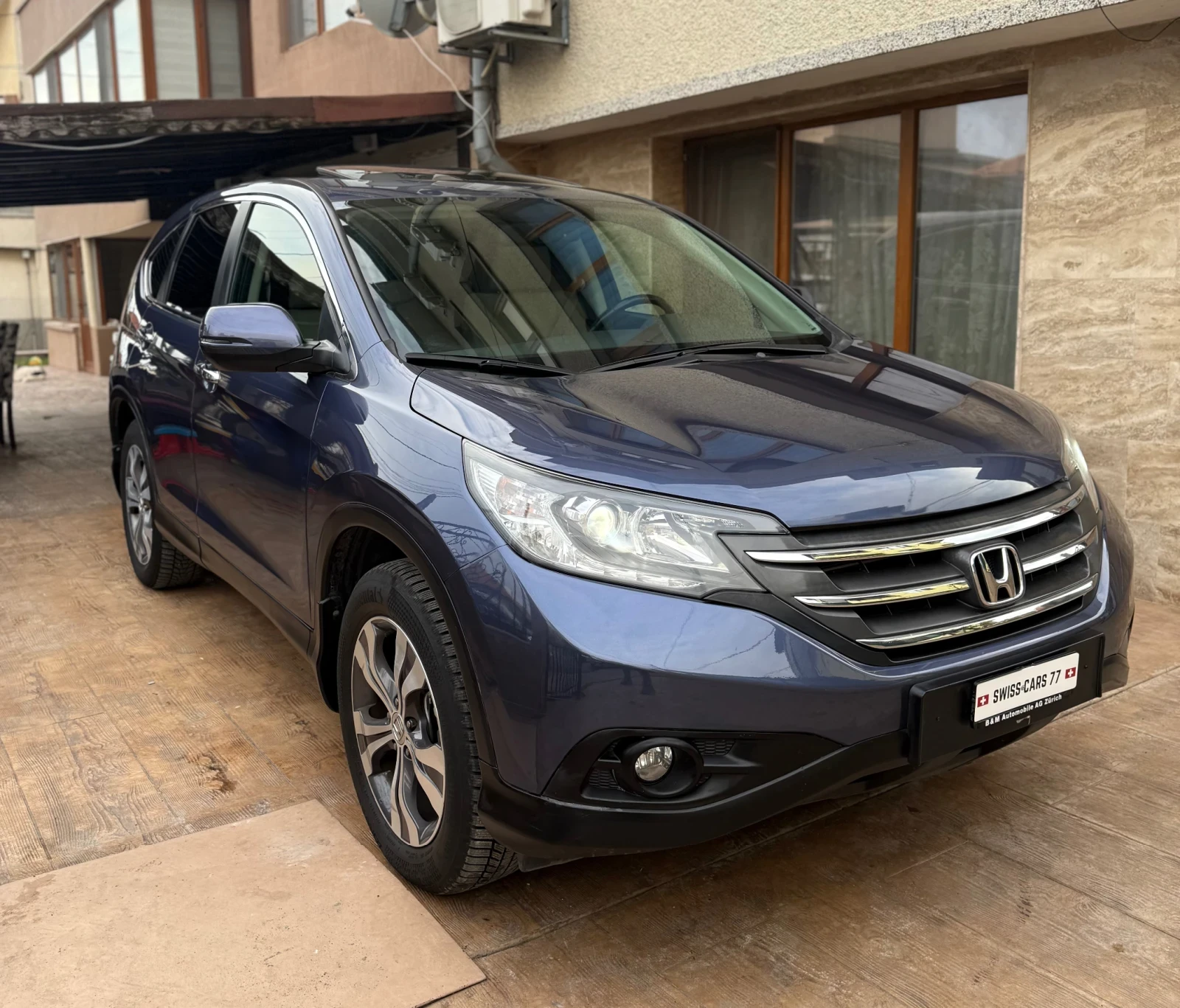 Honda Cr-v 2.4 i-VTEC AWD ШВЕЙЦАРИЯ 100 % РЕАЛЕН ВИДЕО ЛИЗИНГ, снимка 3 - Автомобили и джипове - 54014868