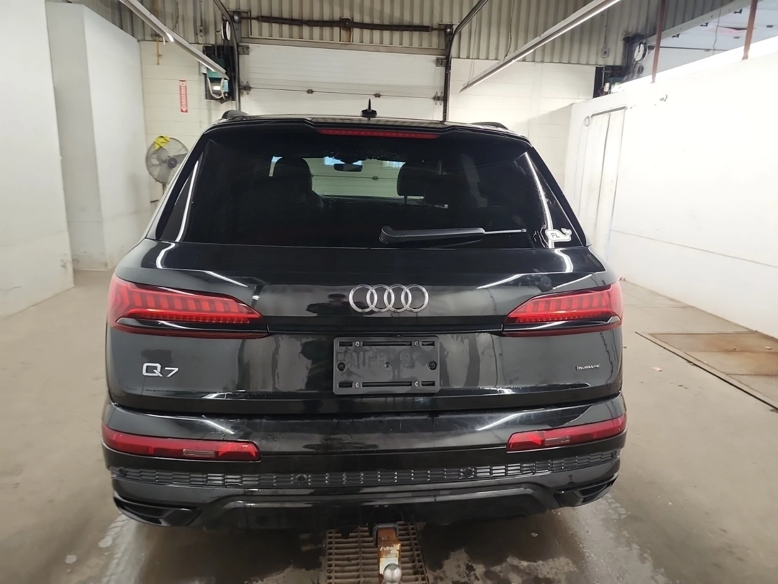 Audi Q7 TECHNIK * ОБДУХВАНЕ * 360 КАМЕРА * CARFAX * , снимка 5 - Автомобили и джипове - 54257541