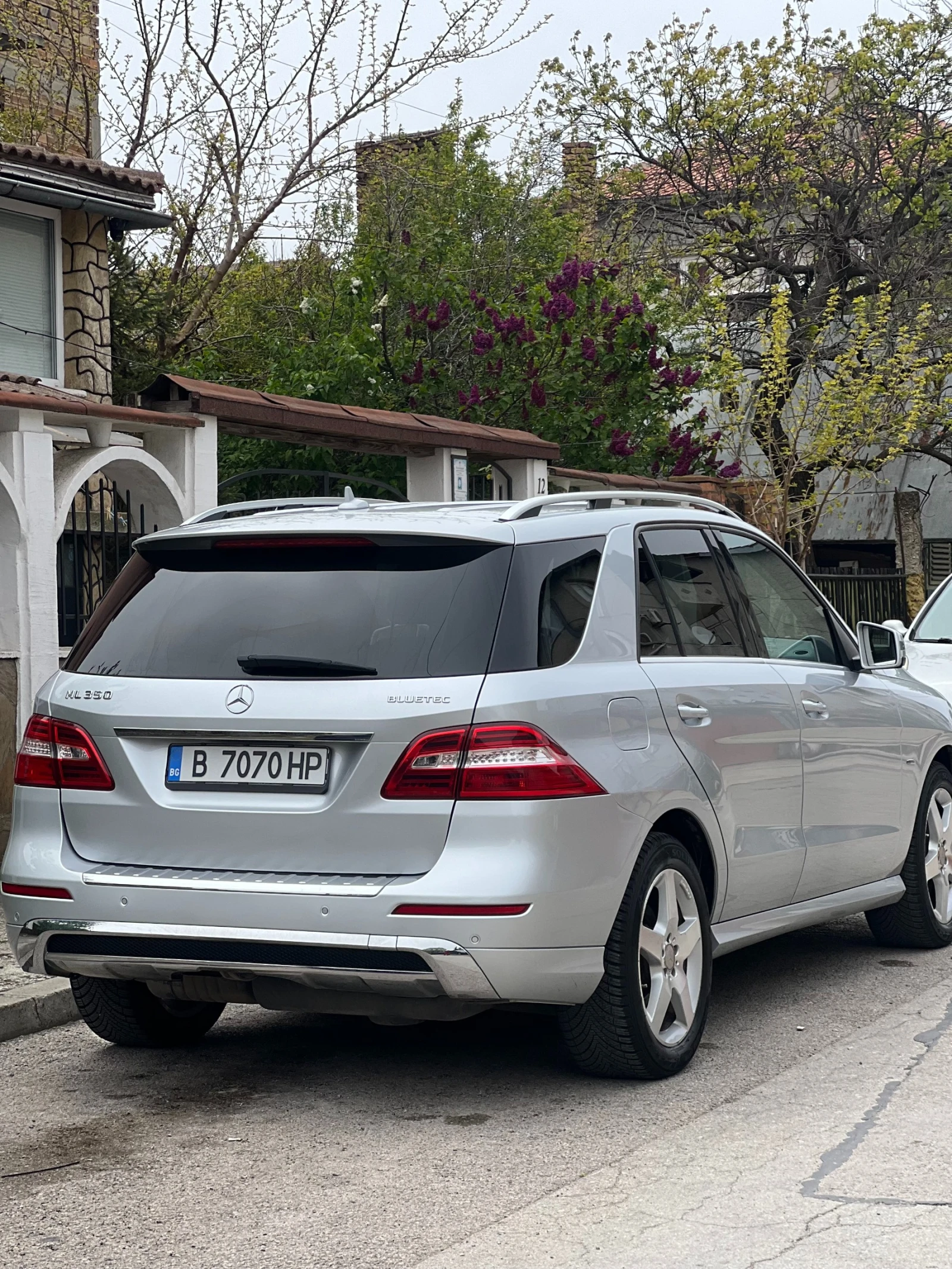 Mercedes-Benz ML 350 BLUETEC, снимка 4 - Автомобили и джипове - 54470555