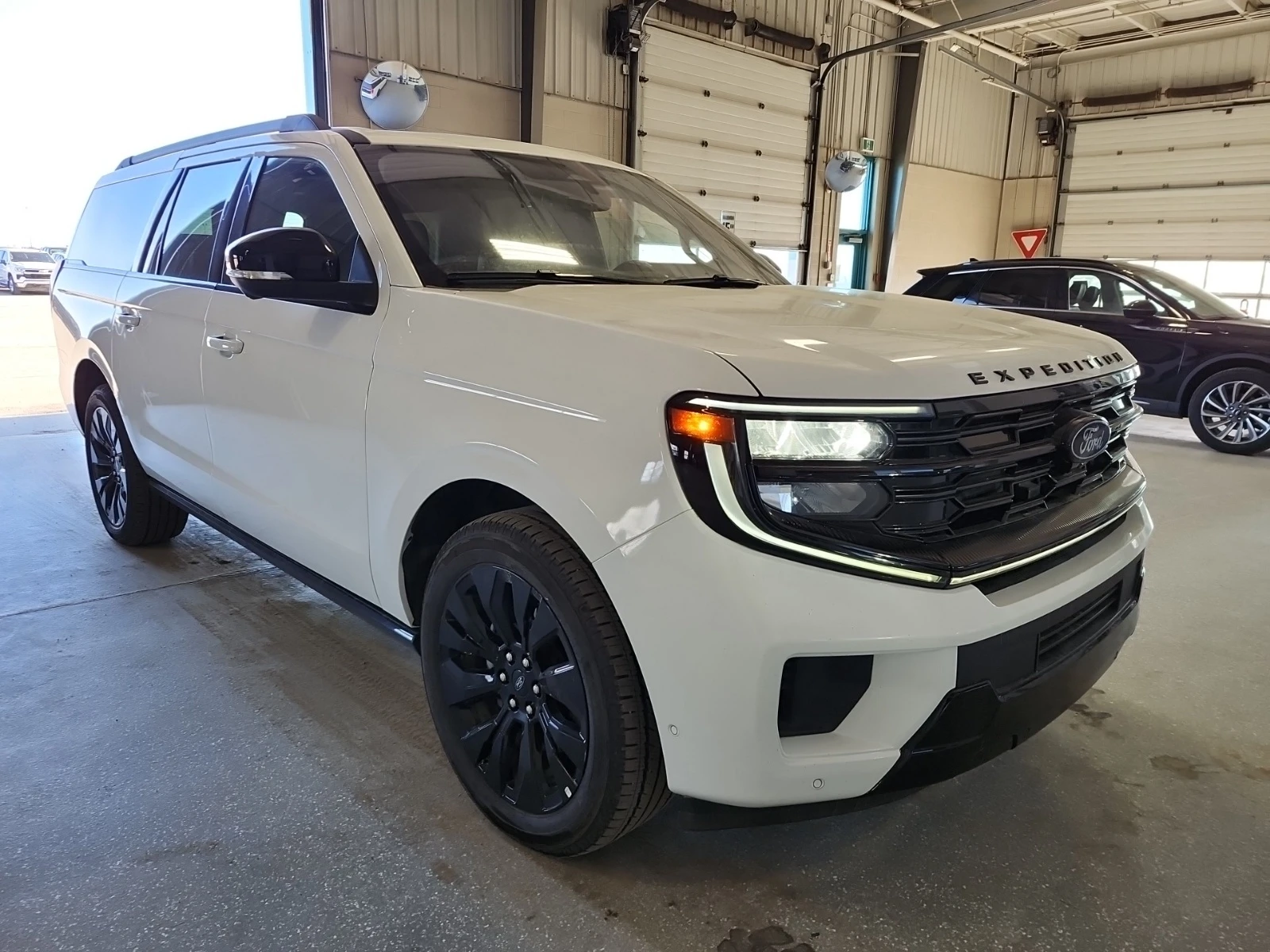 Ford Expedition PLATINUM MAX * * CARFAX * * ���� ������ * *  | Mobile.bg � ����������� 2