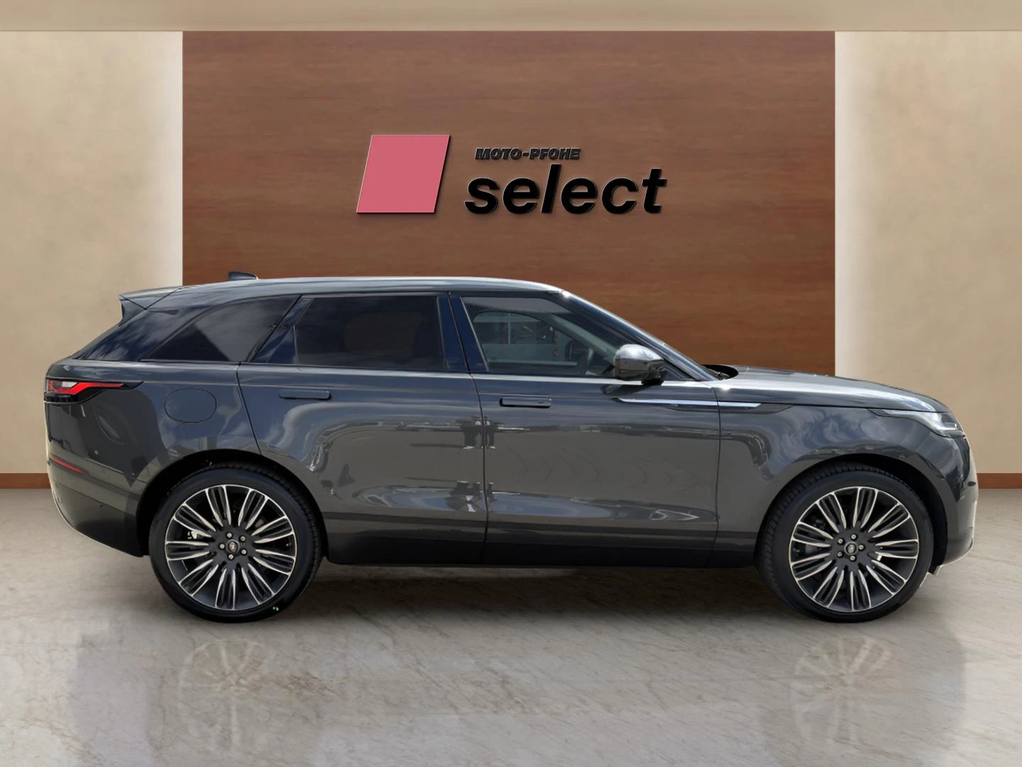 Land Rover Range Rover Velar 3.0, снимка 4 - Автомобили и джипове - 54795651