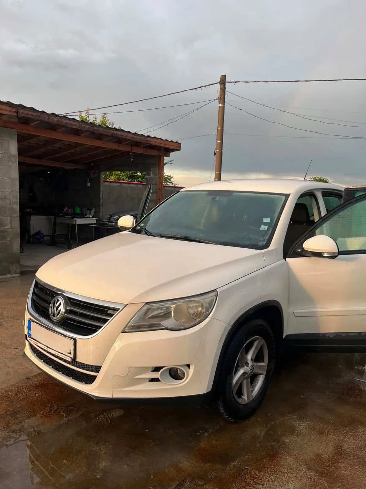 VW Tiguan, снимка 3 - Автомобили и джипове - 55136432