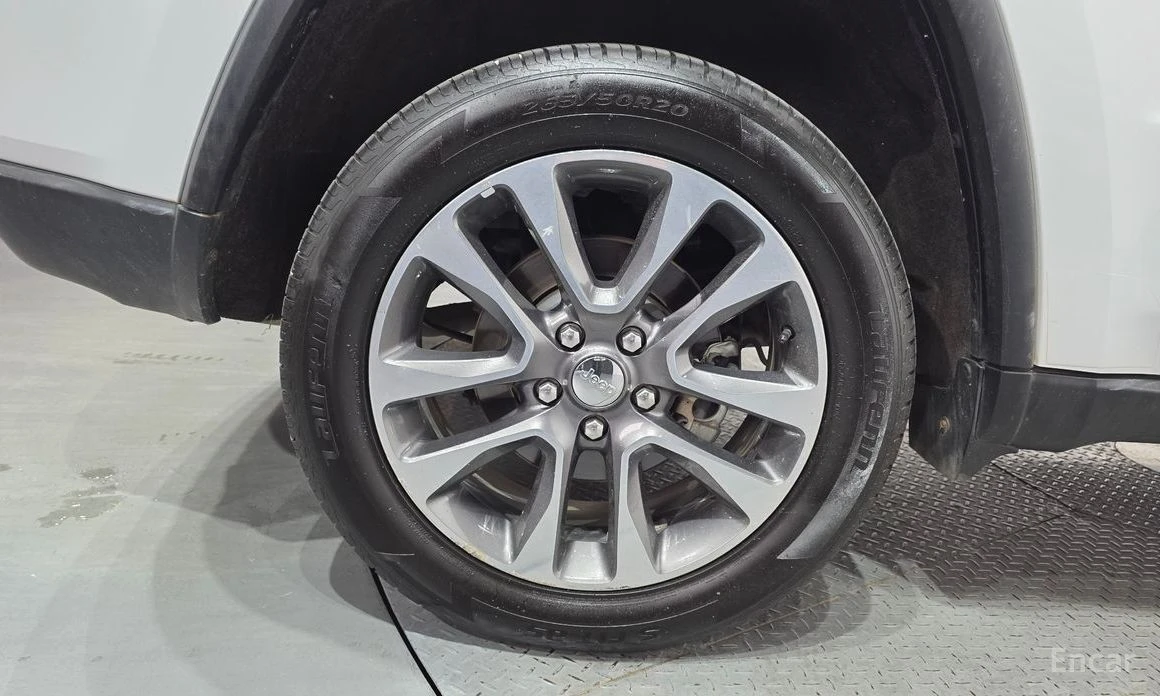 Jeep Cherokee, снимка 5 - Автомобили и джипове - 56496395