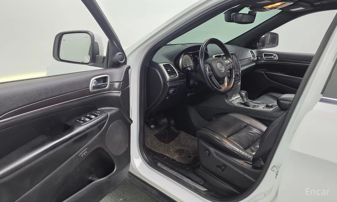 Jeep Cherokee, снимка 10 - Автомобили и джипове - 56496395