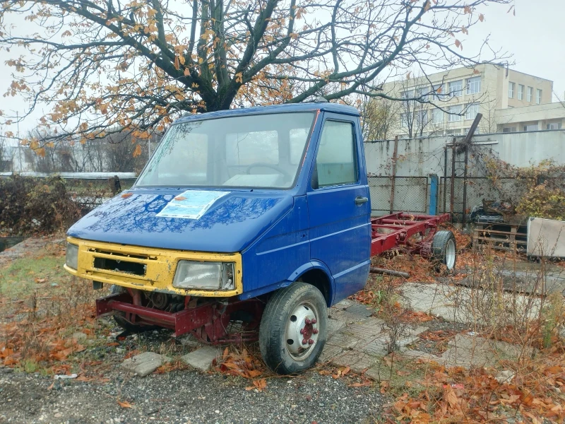 Iveco 3512 49-12 Регистрирано, снимка 3 - Бусове и автобуси - 49506962