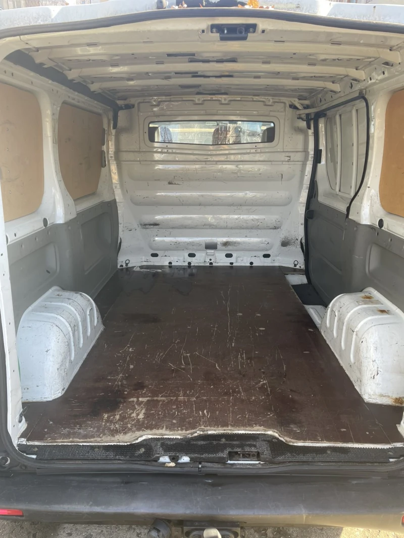 Renault Trafic, снимка 7 - Бусове и автобуси - 48977986